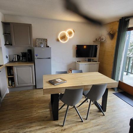 Appartement 4 A 6 Personnes - Chalets D'Aurouze - La Joue Du Loup Saint-Étienne-en-Dévoluy Exteriér fotografie
