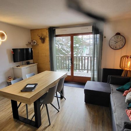 Appartement 4 A 6 Personnes - Chalets D'Aurouze - La Joue Du Loup Saint-Étienne-en-Dévoluy Exteriér fotografie